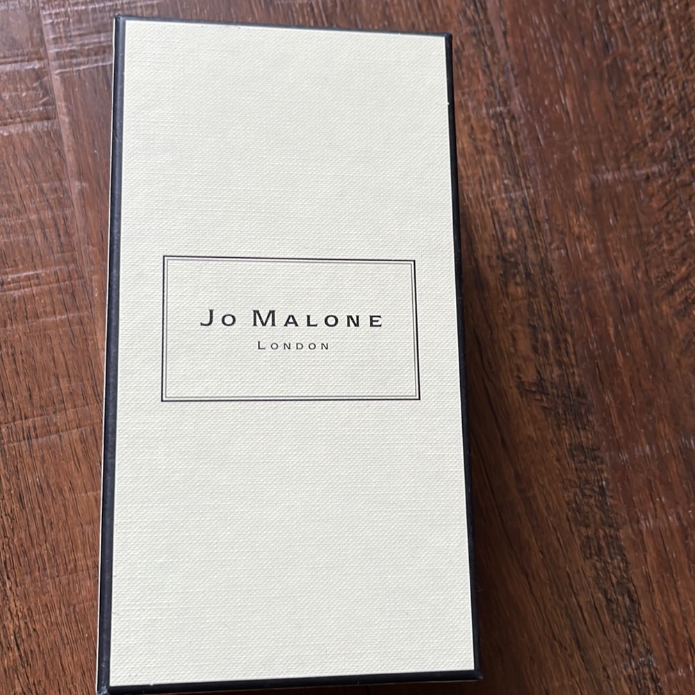 Joe Malone Box